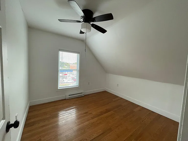 212 Park Ave #3 — Photo 7