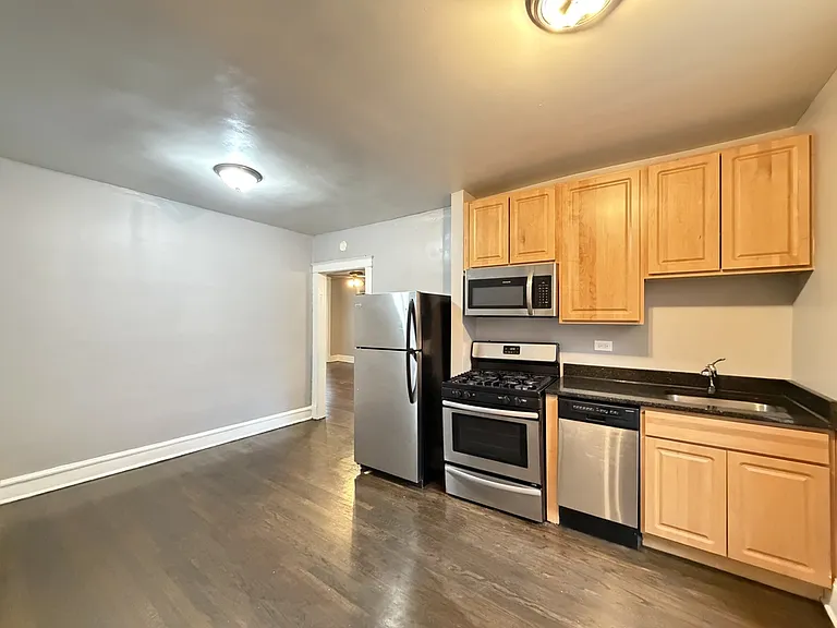 3604 W Sunnyside Ave #3 — Photo 6