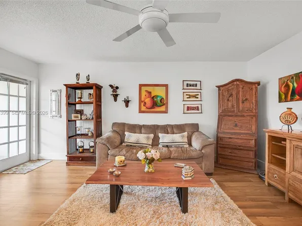 5300 Washington St APT O224, Hollywood, FL 33021