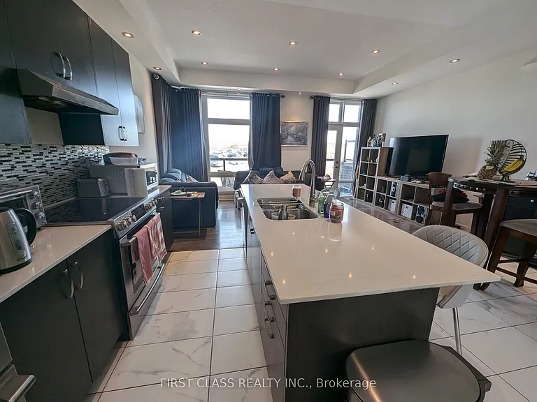 18 Carpaccio Ave — Photo 7