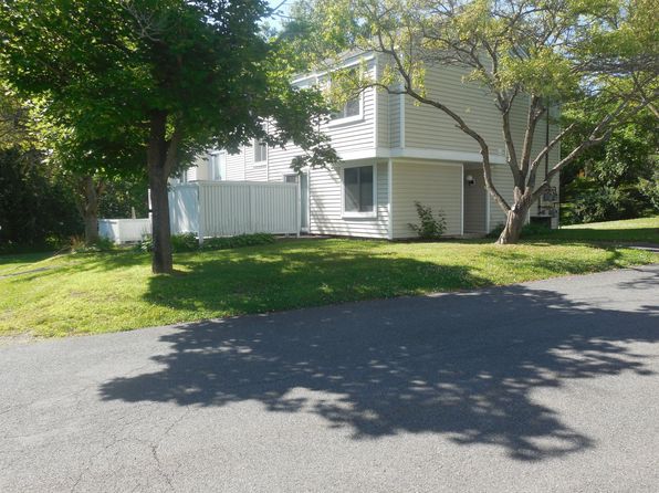 2404 Rockport Ct S