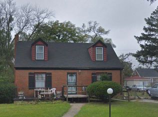 260 McKinley St, Gary, IN 46404