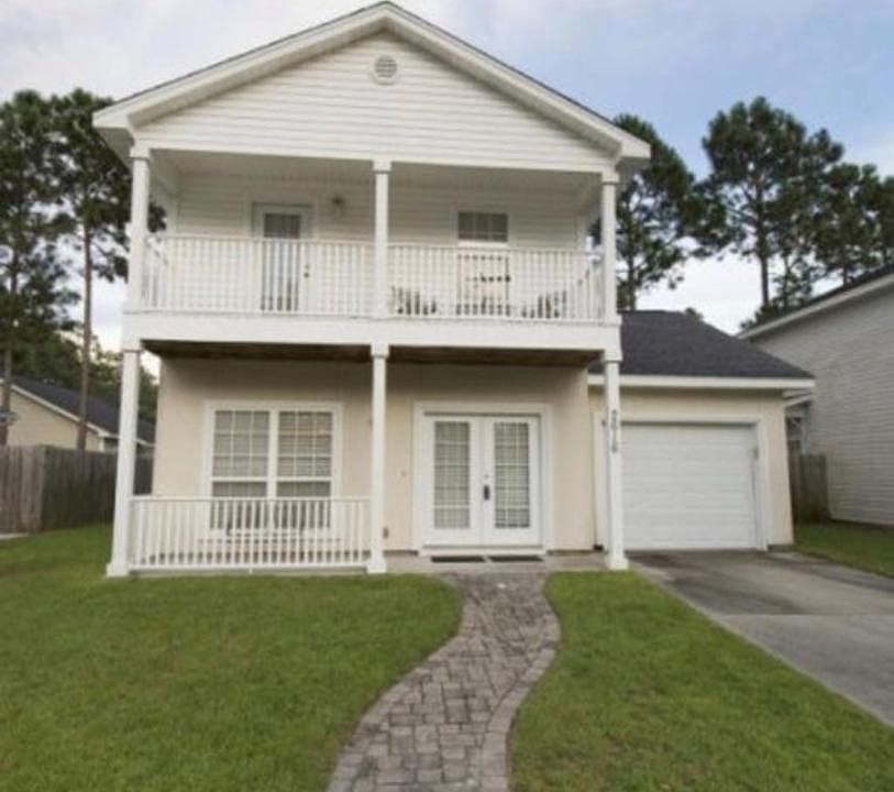 1st image of 2616 Oakmont Dr
