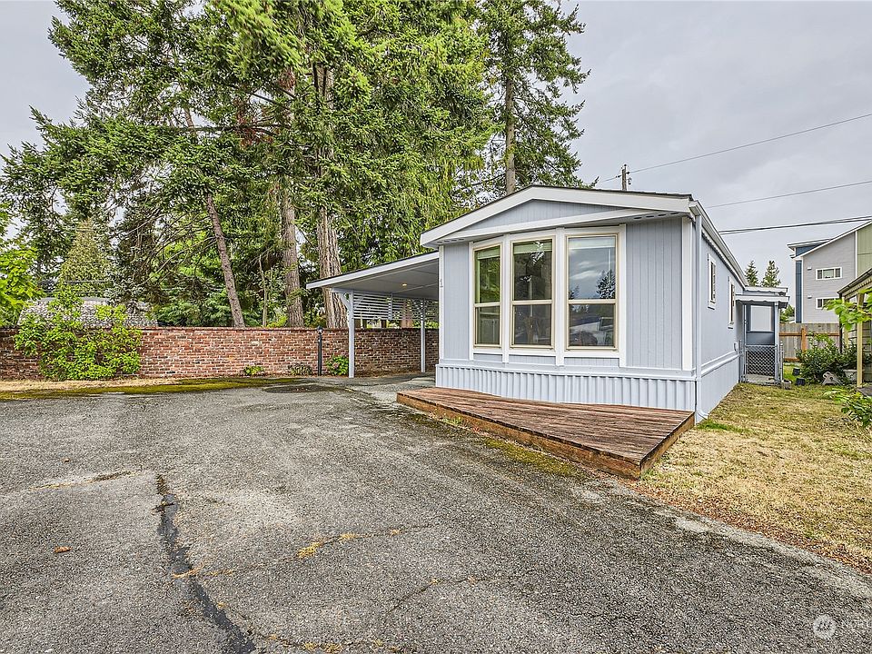 1st image of 18501 52nd Avenue W #1