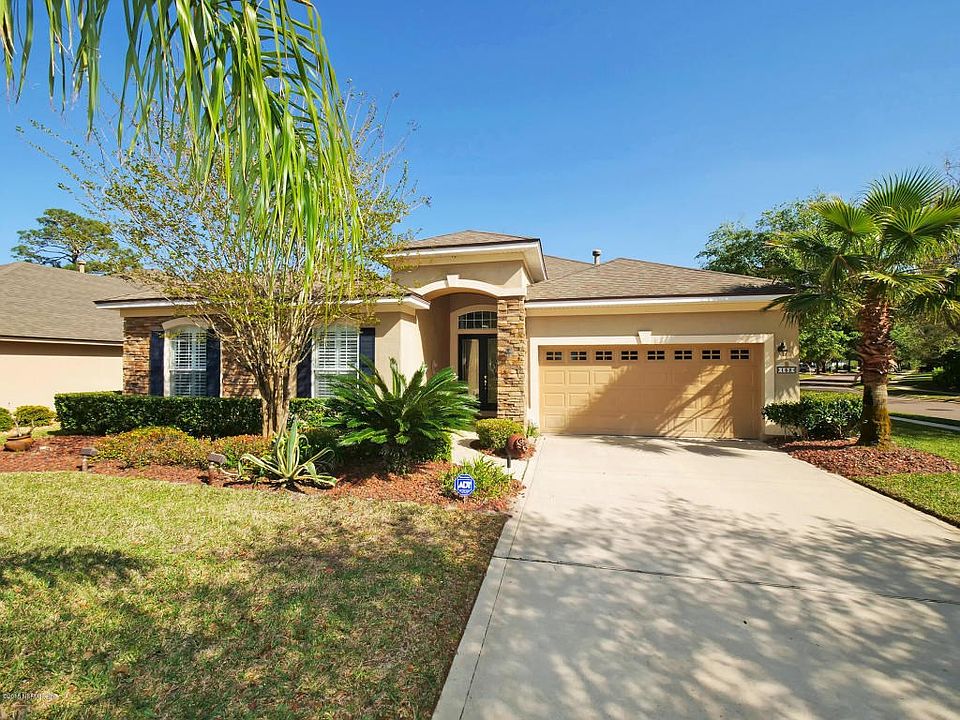 152 Oak Common Ave-2