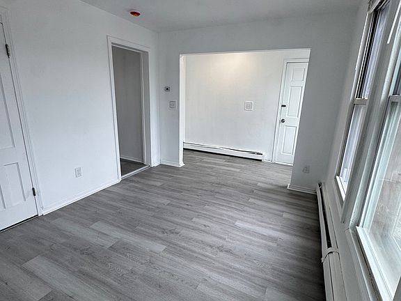 4th image of 265 6th St #2A