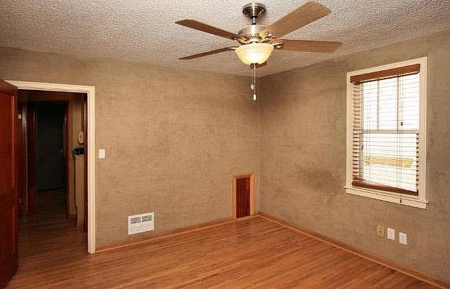 2nd image of 9 W Lake Street