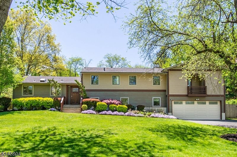 146 Circle Dr, Millington, NJ 07946 Zillow