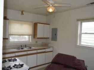 807 11th St #UPSTAIRS, Bay City, MI 48708