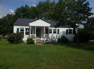 105 Don St, Clinton, NC 28328