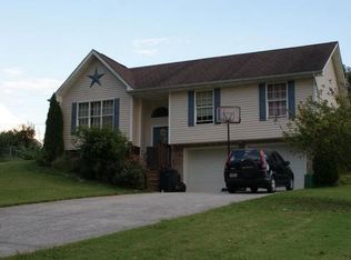 312 Hideaway Dr, Somerset, KY 42503