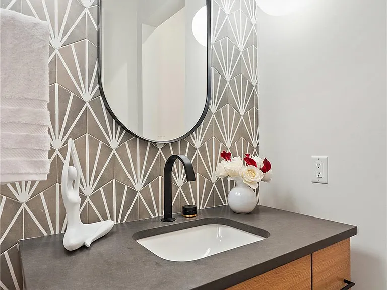 17212 Morning Grove Ln — Photo 22