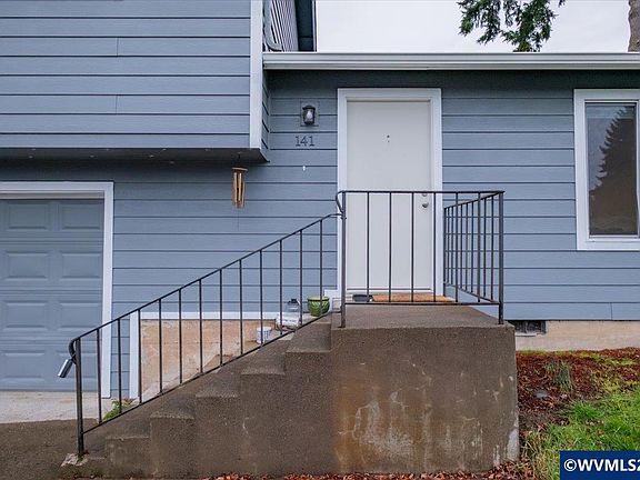 2nd image of 137 Tanglewood Dr