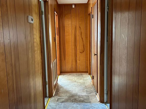4th image of 4315 Greenhaven Ln
