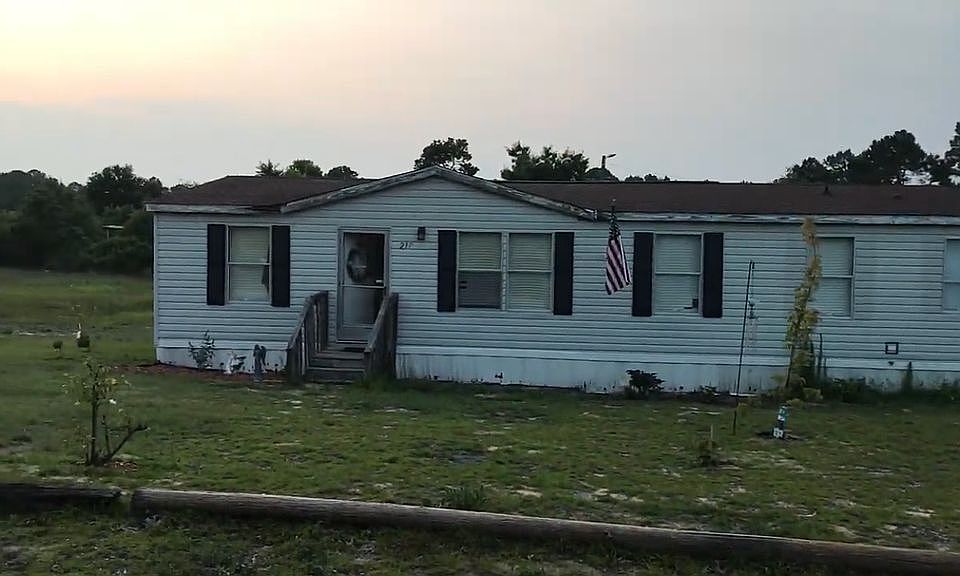 1st image of 217 Scrub Oak Rd