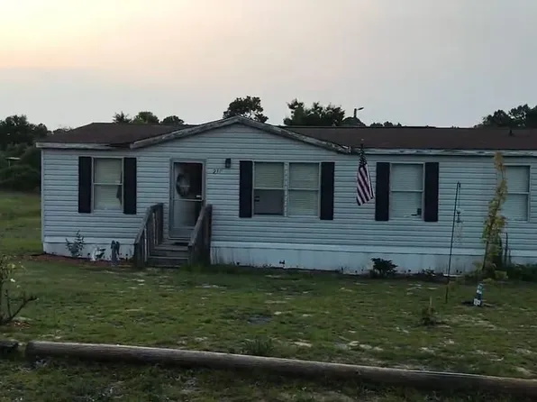 217 Scrub Oak Rd, Elizabethtown, NC 28337