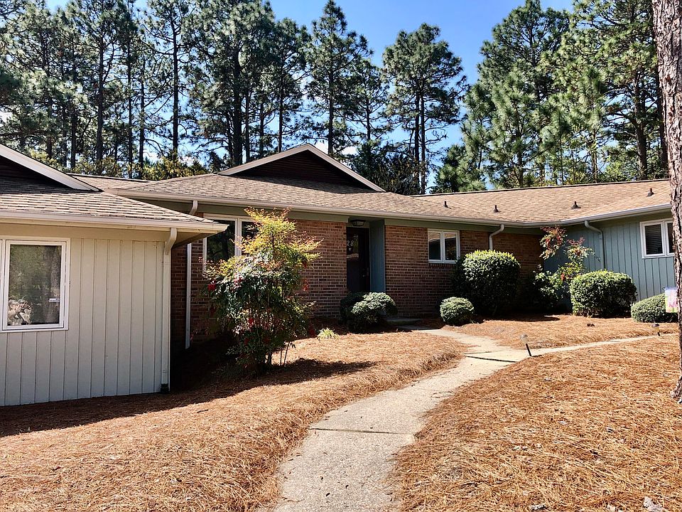 1st image of 28 Garden Villa Dr