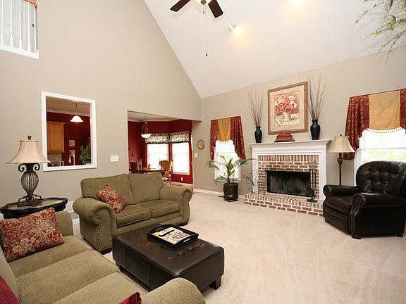Vaulted family room!