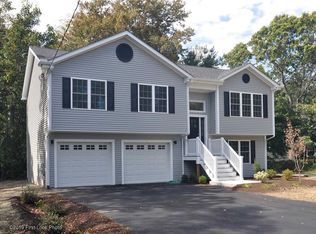 397 Old Baptist Rd, North Kingstown, RI 02852