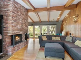 9329 Hardy Dr, Overland Park, KS 66212
