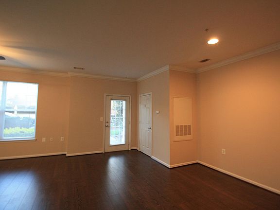 4th image of 11347 Aristotle Dr #6-105