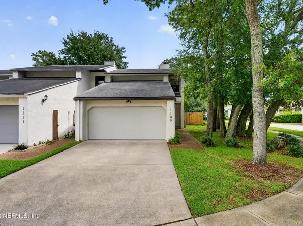 1105 ROMAINE Circle W, Jacksonville, FL 32225