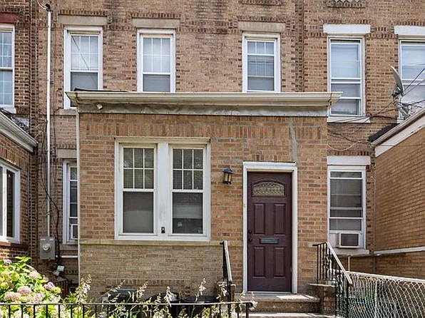 94-05 Forbell St #1, Ozone Park, NY 11416