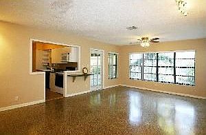 5th image of 2514 Lake Osborne Dr
