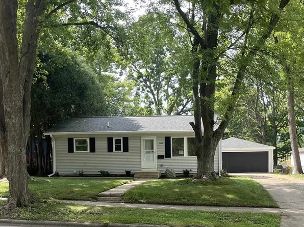 4222 School Rd, Madison, WI 53704