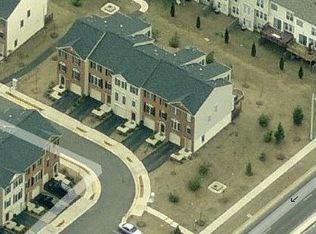 13520 Prairie Mallow Ln, Centreville, VA 20120