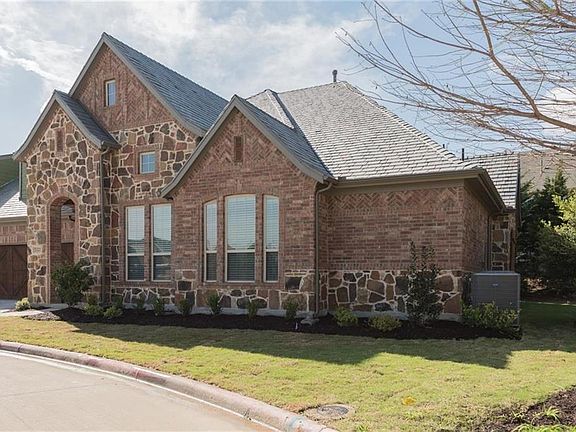 3rd image of 5321 Lochwood Cir