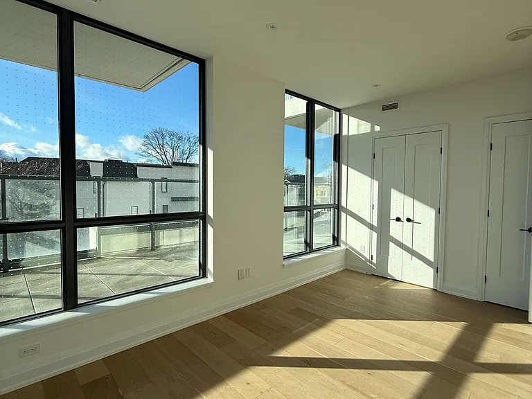 505 Glencairn Ave #203 — Photo 16