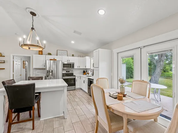 6905 Bayard Road, Fort Pierce, FL 34951