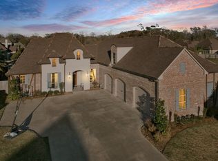 203 English Gardens Pkwy, Lafayette, LA 70503