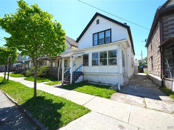80 Bush St, Buffalo, NY 14207