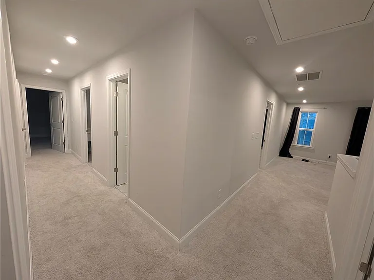 406 Riverclub Rd — Photo 31