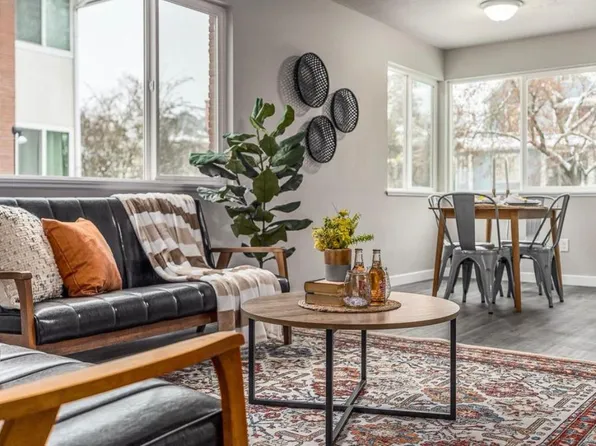 1608 W 8th Ave APT 201, Spokane, WA 99204