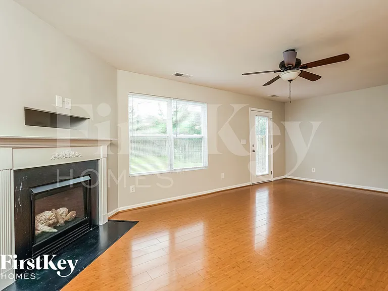 4460 Vernon Farms Blvd — Photo 2
