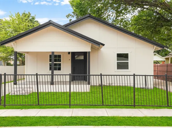 2520 Dell St, Fort Worth, TX 76111