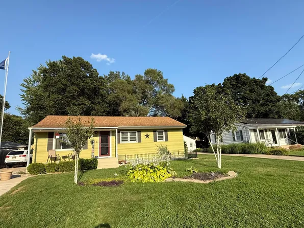 5440 Cheryl Ave SE, Kentwood, MI 49508