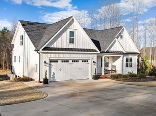 955 Lynch Rd, Selma, NC 27576