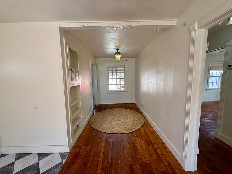 730 S Littler Ave — Photo 5