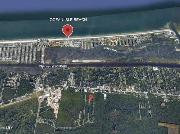 1602 Breezeway Drive SW, Ocean Isle Beach, NC 28469