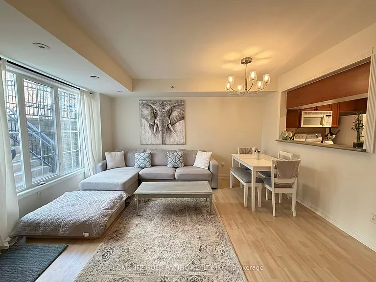 5 Everson Dr #905 — Photo 3