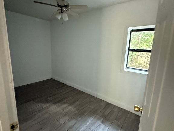 5th image of 2713 Berdetta St