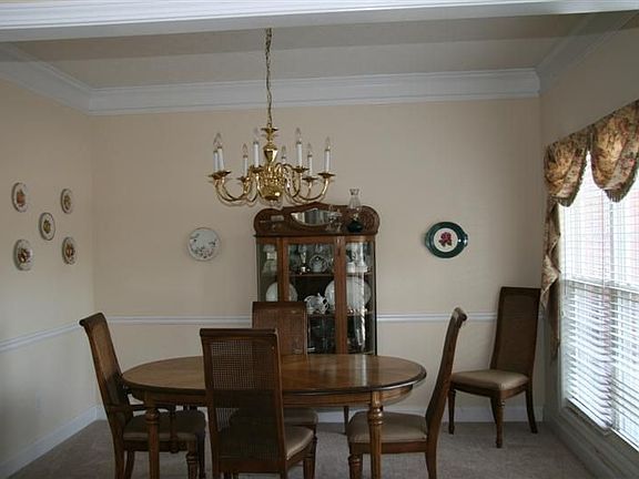 3rd image of 1257 Foxboro Ct