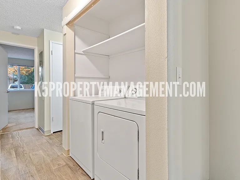 19765 SW 65th Ave — Photo 10