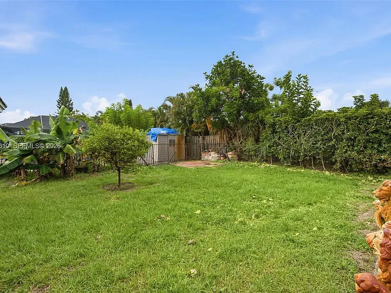 821 Ramblewood Dr — Photo 40