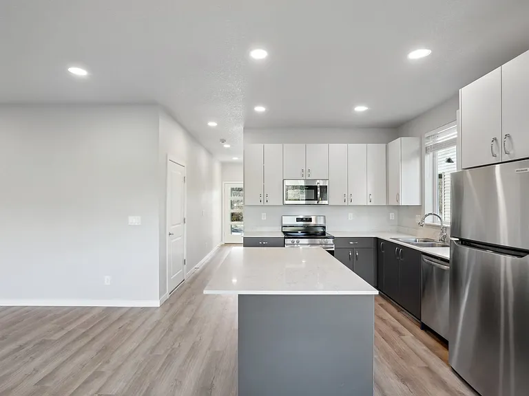 6201-6455 SE Quail Park Ln — Photo 7