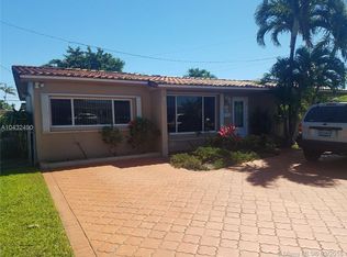 8225 W 18th Ln, Hialeah, FL 33014